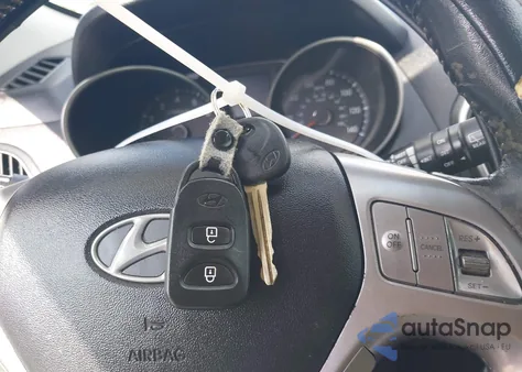 2011 Hyundai Tucson Limited from USA, damaged, VIN KM8JU3AC1BU133053